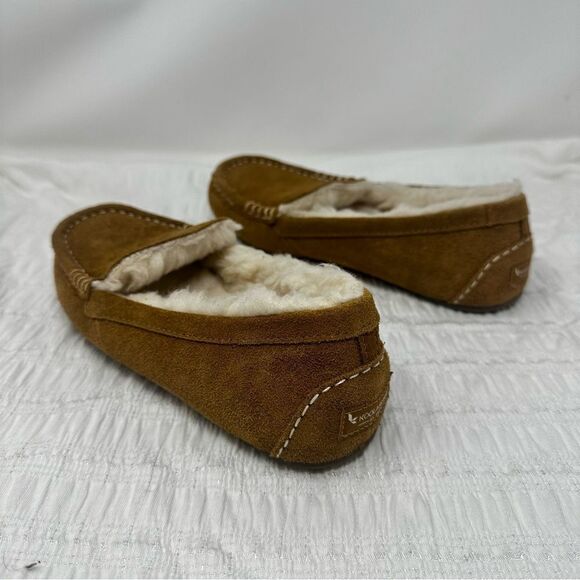 NWOT Koolaburra Moccasins- Size 7 - Picture 10 of 13